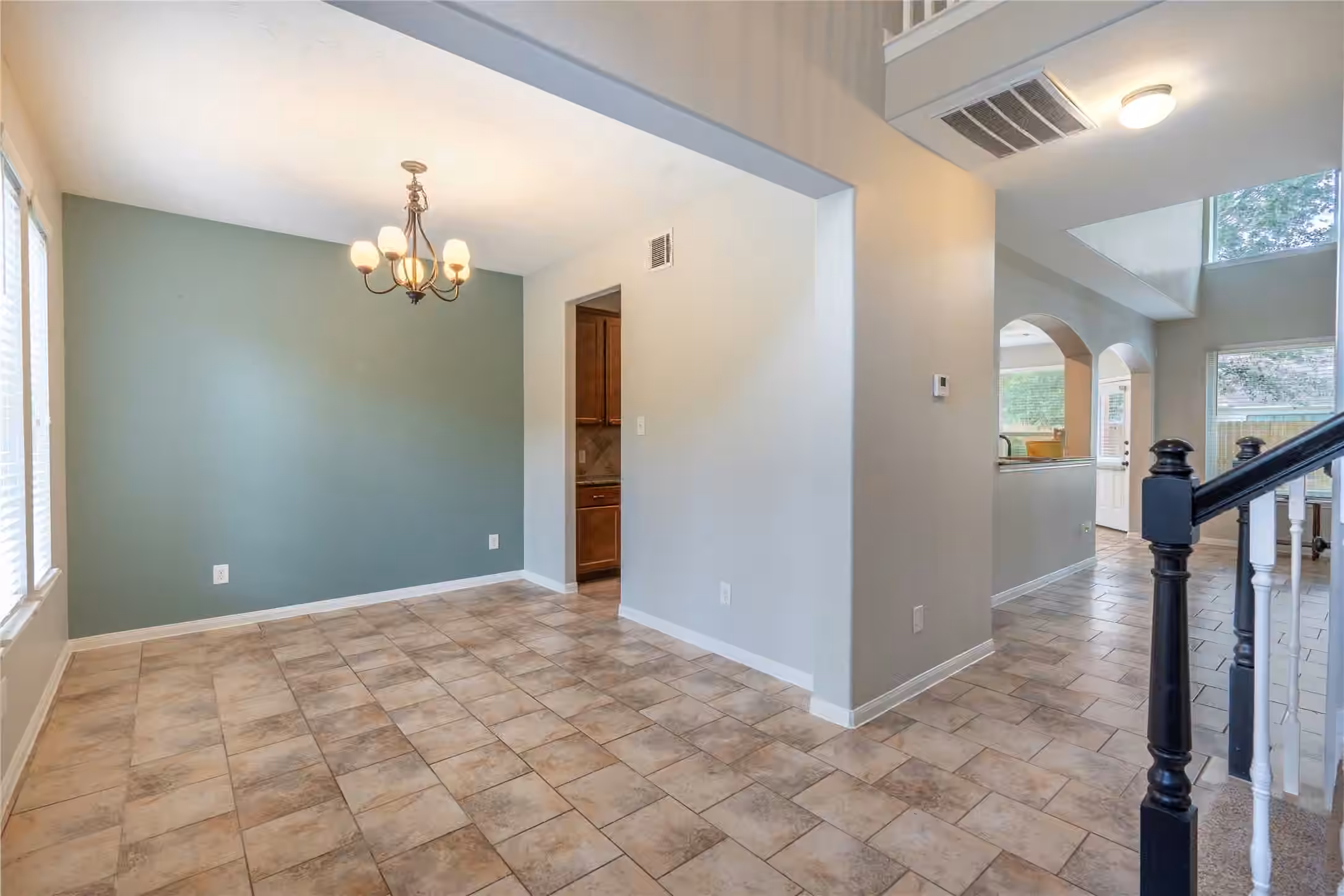 Photo 5 of 12202 Brightwood Drive, Montgomery, TX