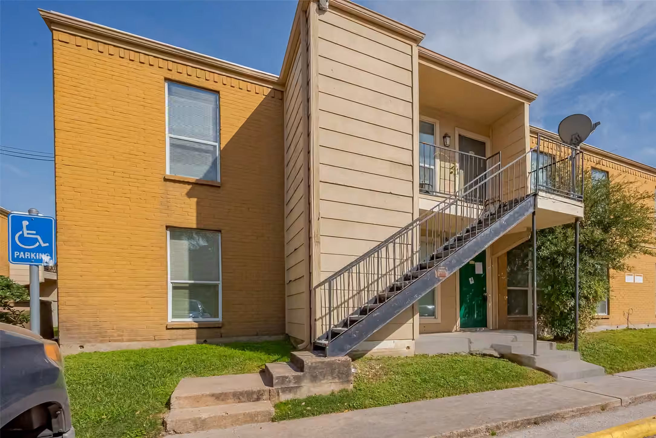 Photo 3 of 8100 Creekbend Drive 146, Houston, TX