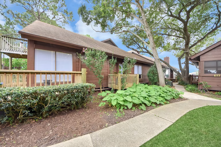 Photo 5 of 651 Davis Road, League City, TX
