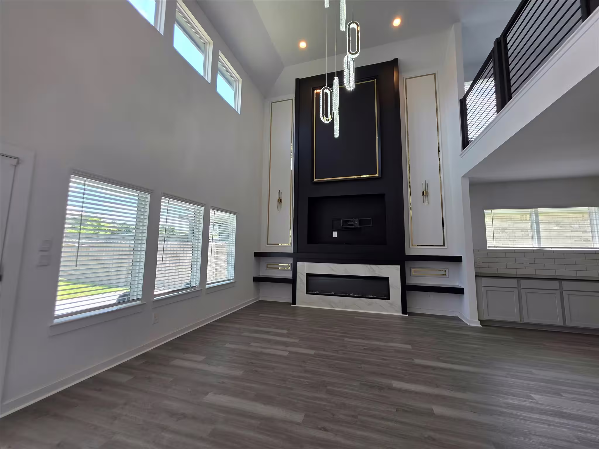 Photo 4 of 13416 Bear Creek Lane, Conroe, TX