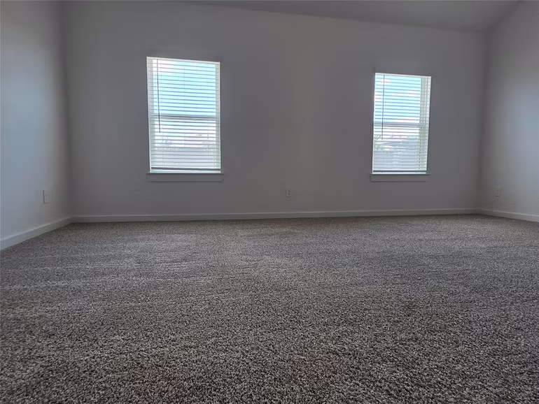 Photo 5 of 13416 Bear Creek Lane, Conroe, TX