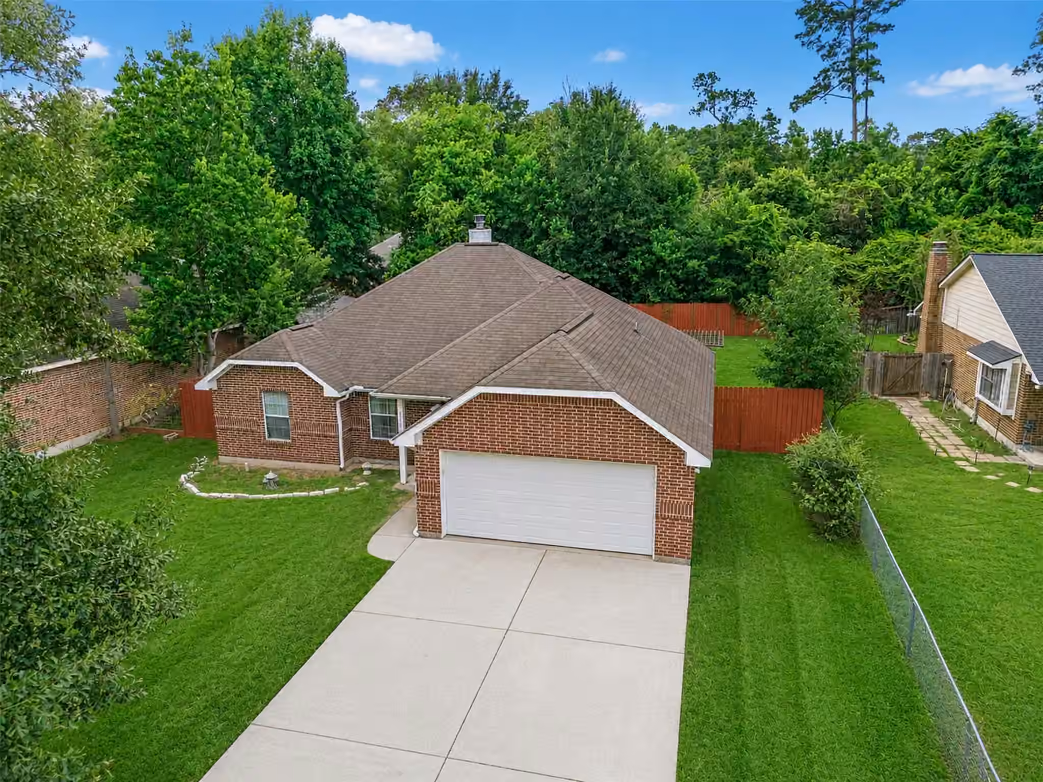 Photo of 1600 Sweetgum Street, Conroe, TX 77385