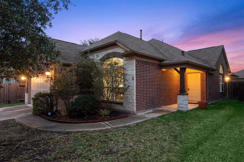 Photo 2 of 2615 Magnolia Fair Way, Spring, TX