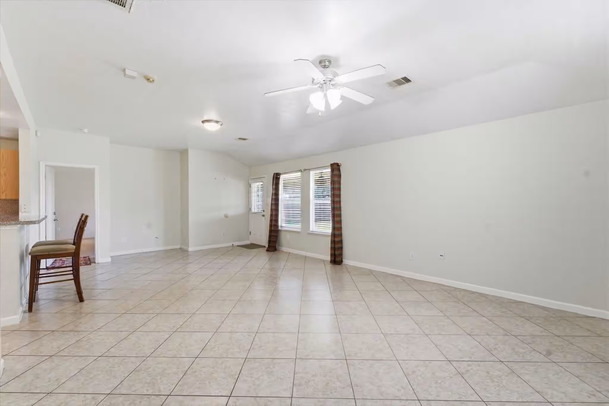 Photo 7 of 2831 Meiko Drive, Houston, TX