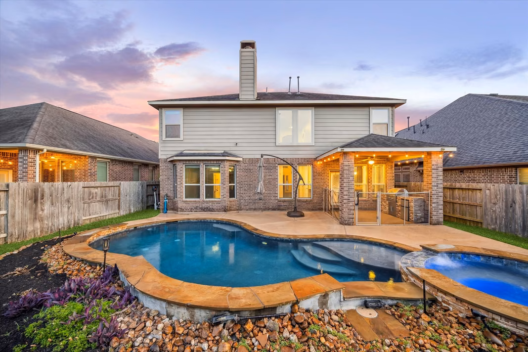 Photo 2 of 29146 Crested Butte Drive, Katy, TX