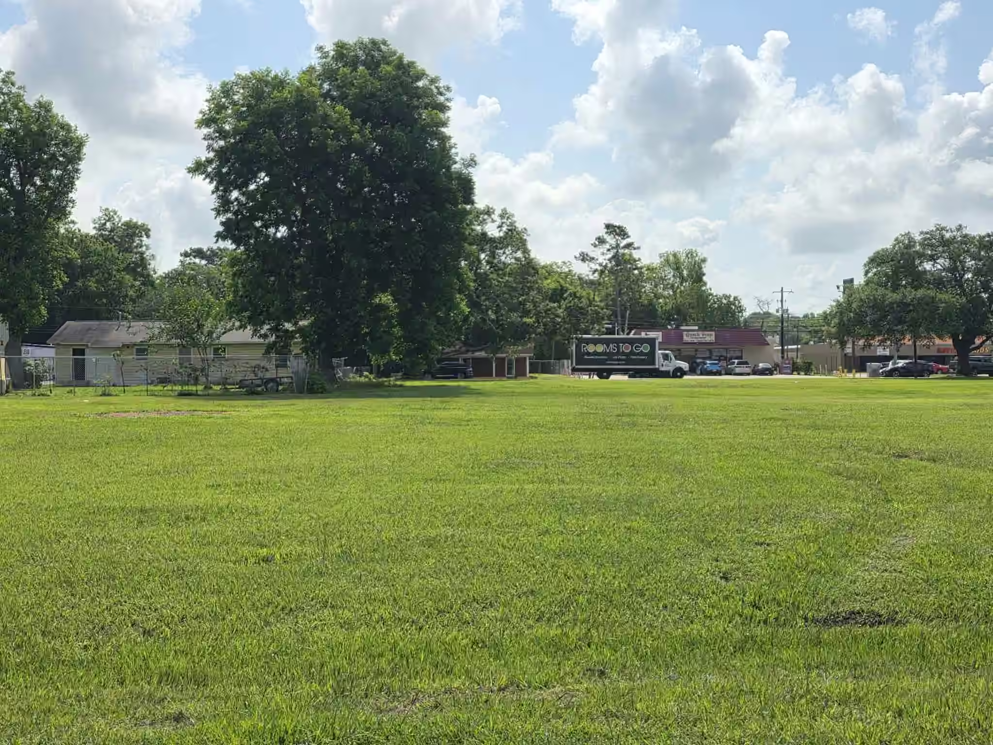 Photo 7 of 3205 Avenue E 1, Bay City, TX