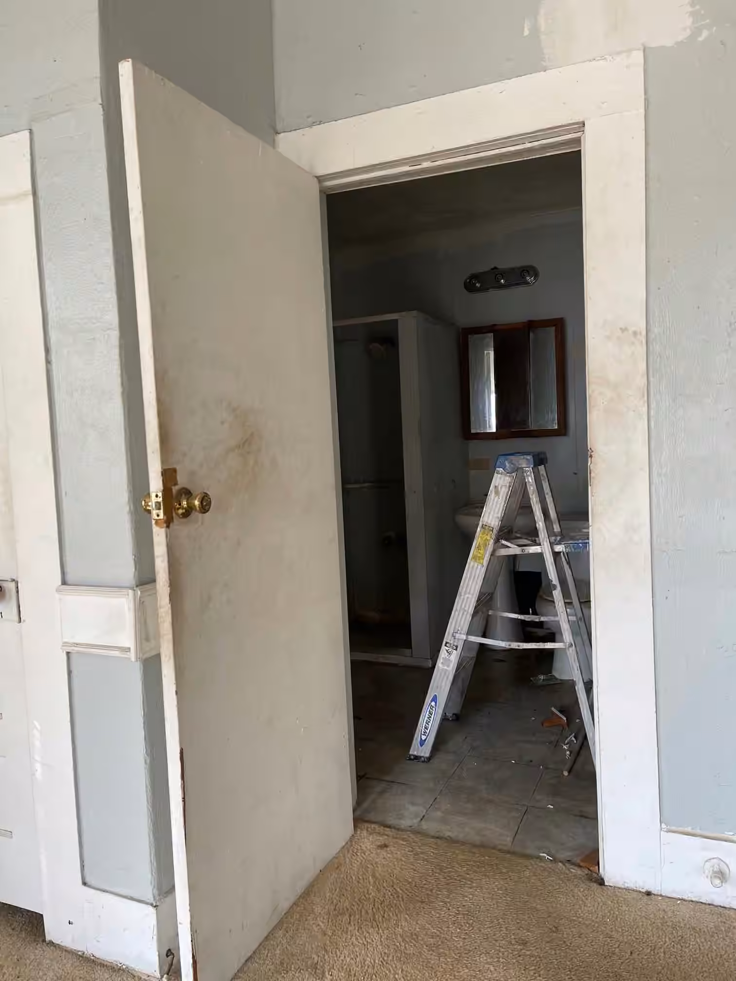 Photo 7 of 2122 W Little York Road, Houston, TX