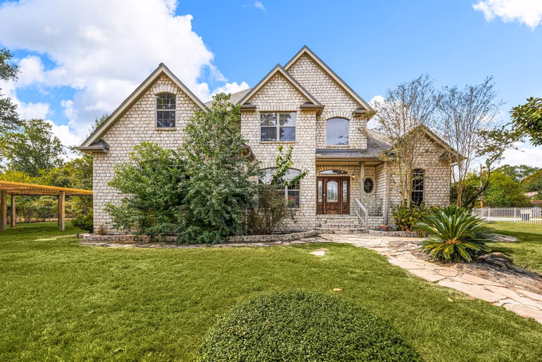 Photo 4 of 21427 Tophill Drive, Spring, TX