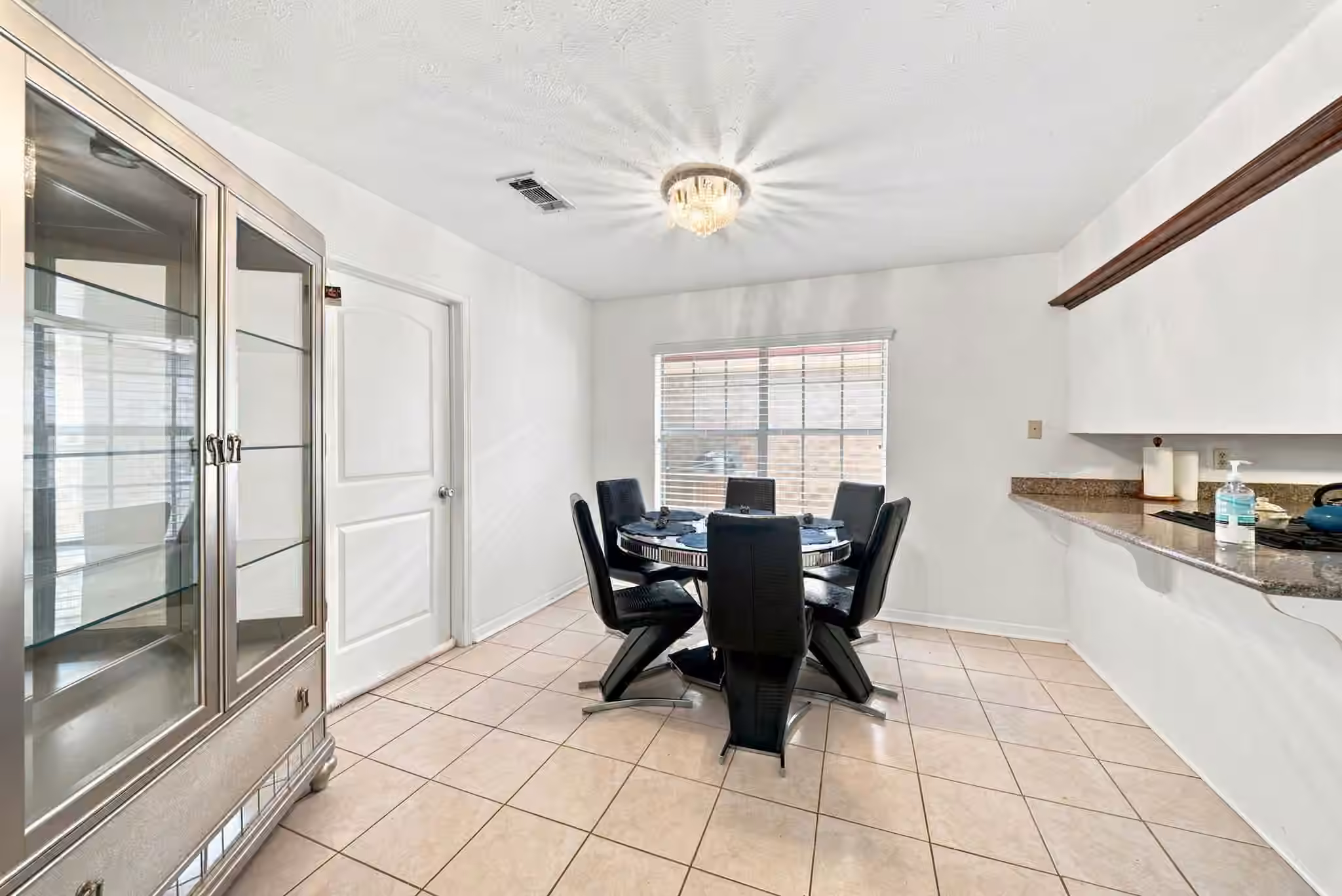 Photo 6 of 2314 Verhalen Avenue, Houston, TX
