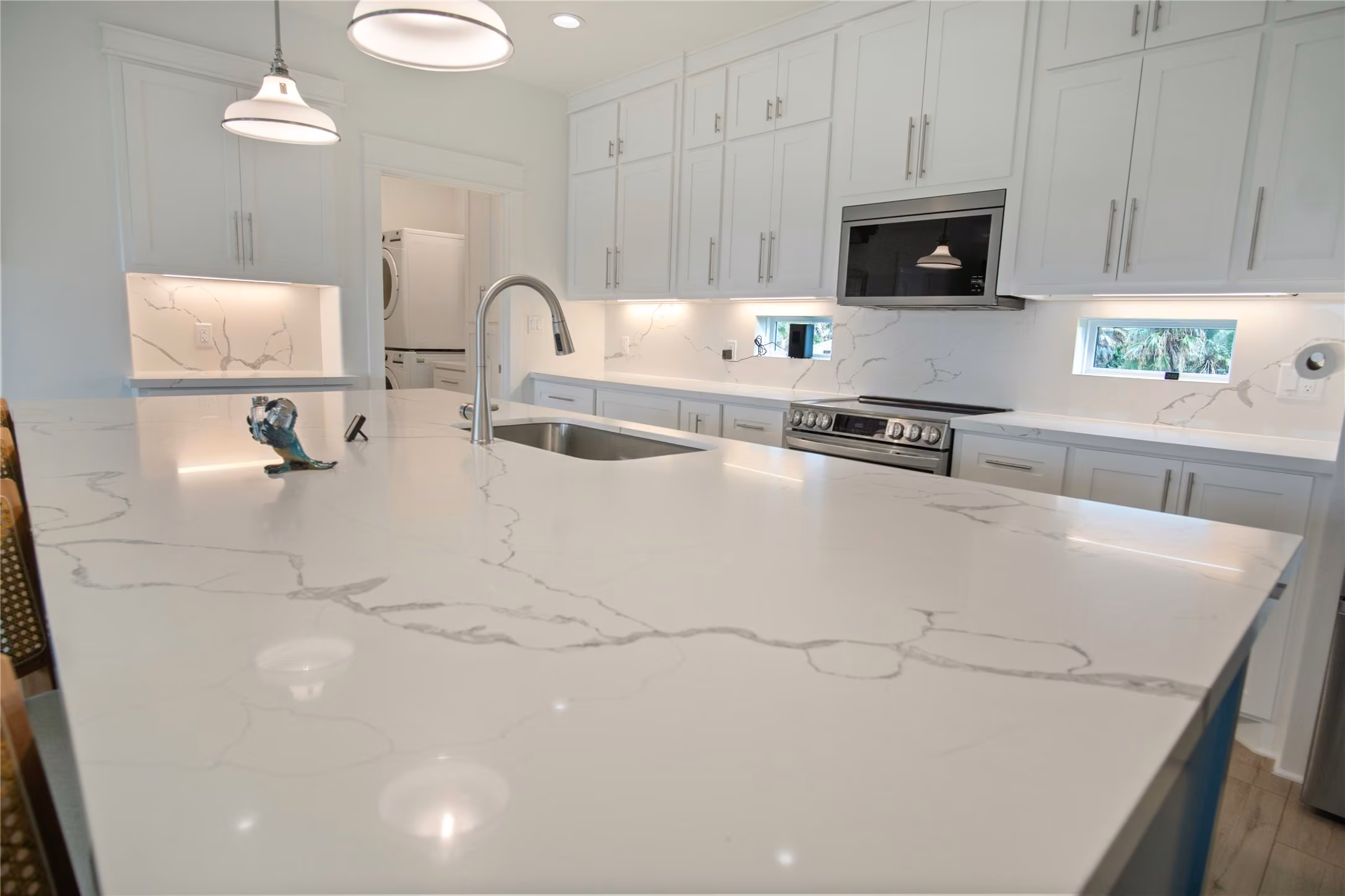 Photo 7 of 131 South Mae Cir S, Crystal Beach, TX