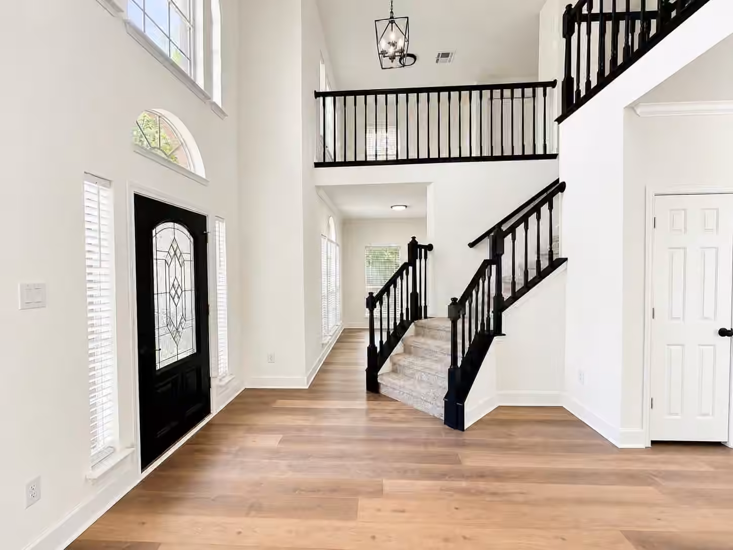 Photo 3 of 13538 Shadow Falls Court, Houston, TX