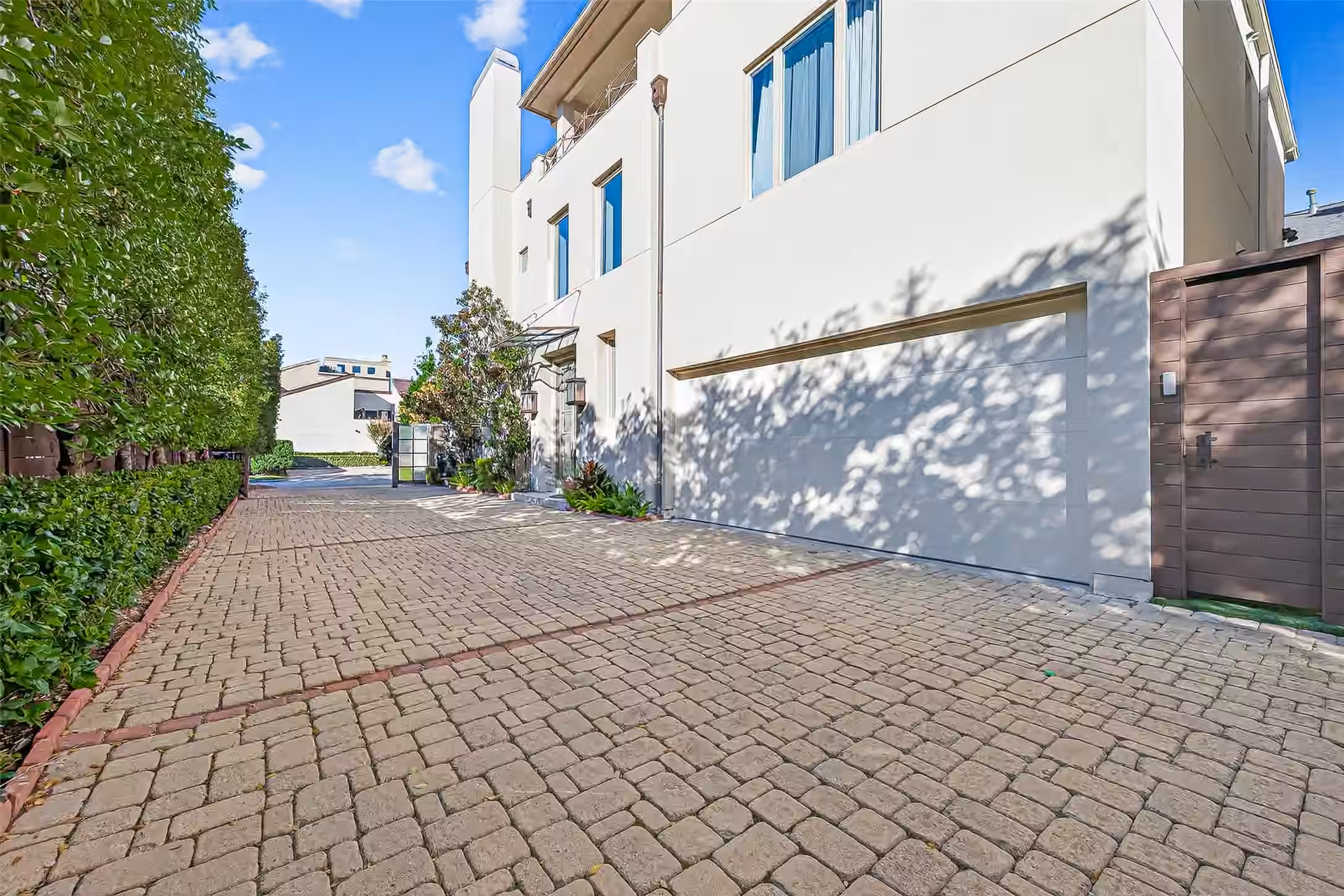 Photo 6 of 6005 Inwood Drive A, Houston, TX