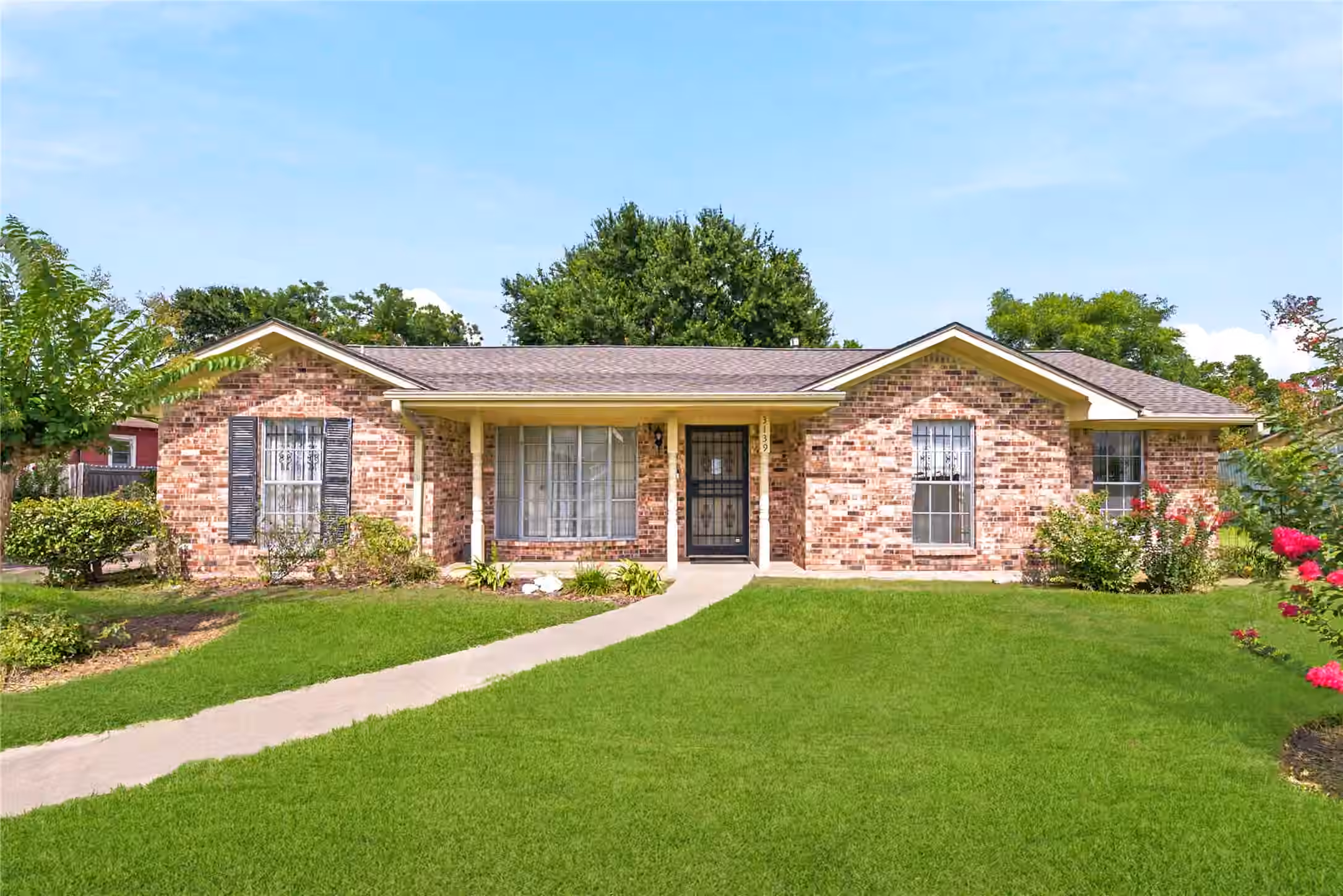 Photo 3 of 3139 Jeanetta Street, Houston, TX