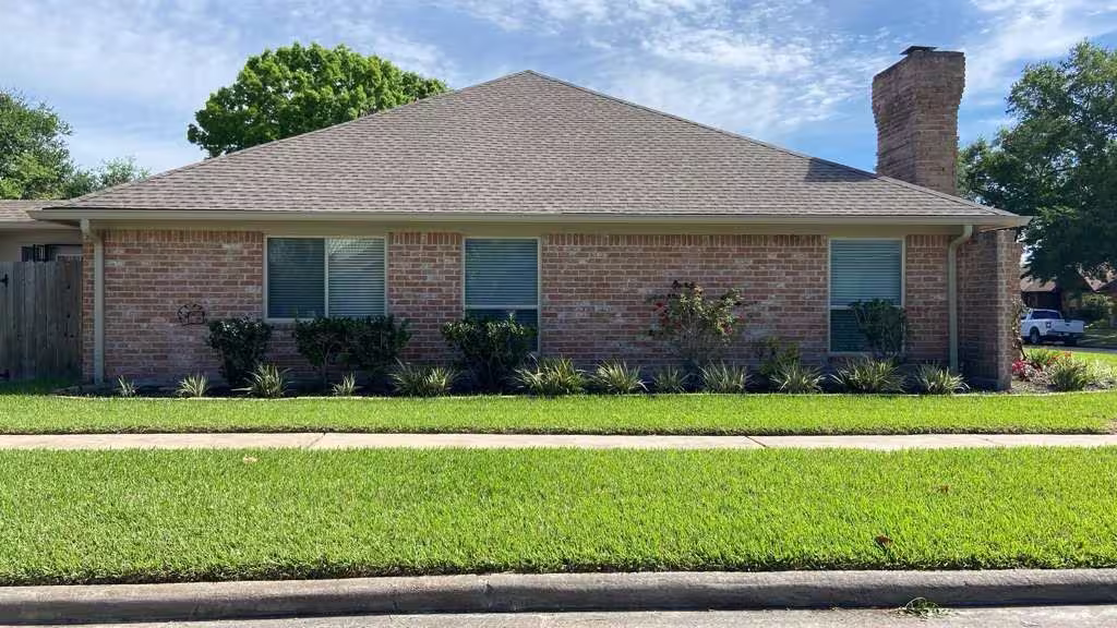 Photo 3 of 9126 Devoncroft Drive, Houston, TX