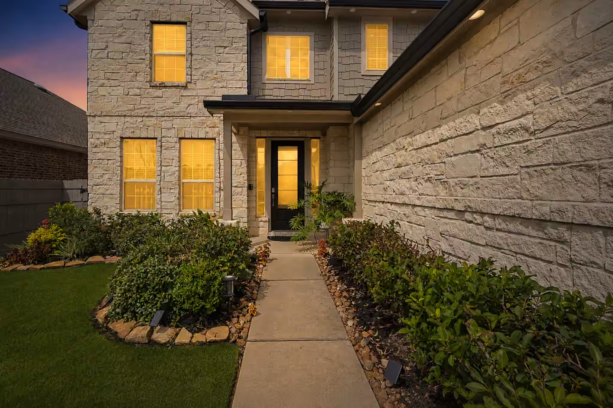Photo 4 of 17810 Mcclary Cardinal Drive, Conroe, TX