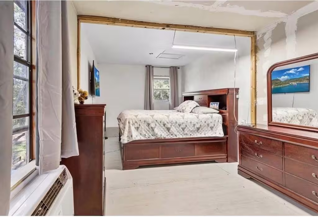 Photo 6 of 15381 Ponderosa Cir, Conroe, TX