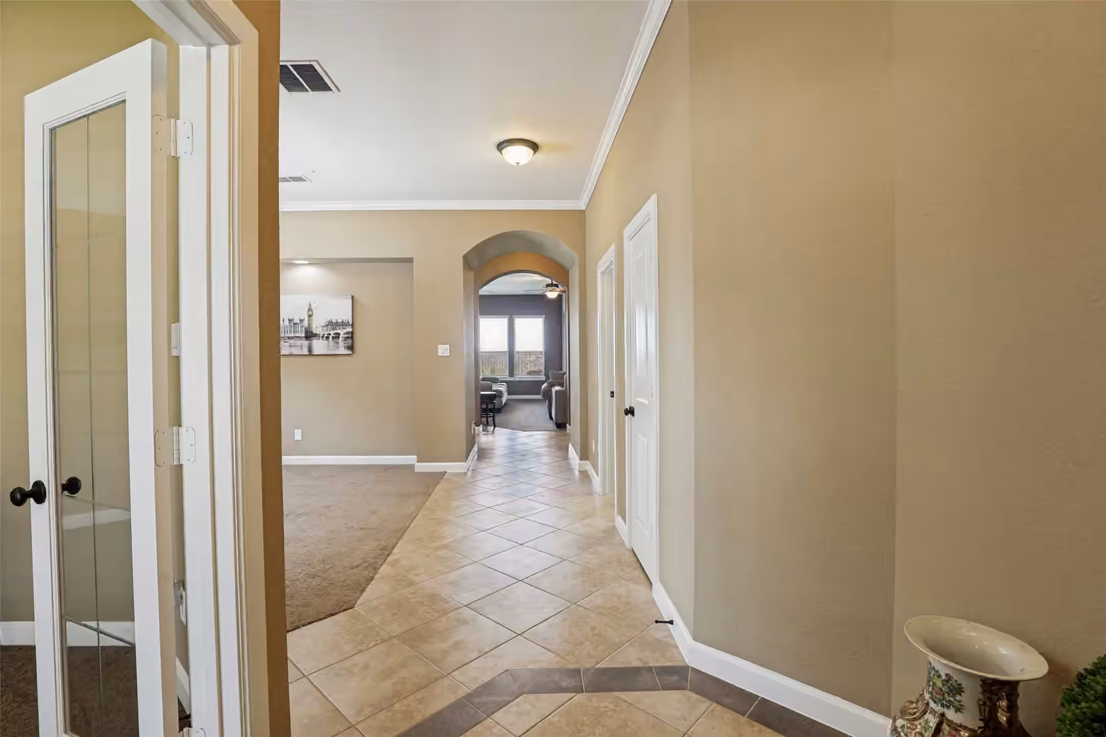 Photo 5 of 8810 Houston Falls Lane, Richmond, TX