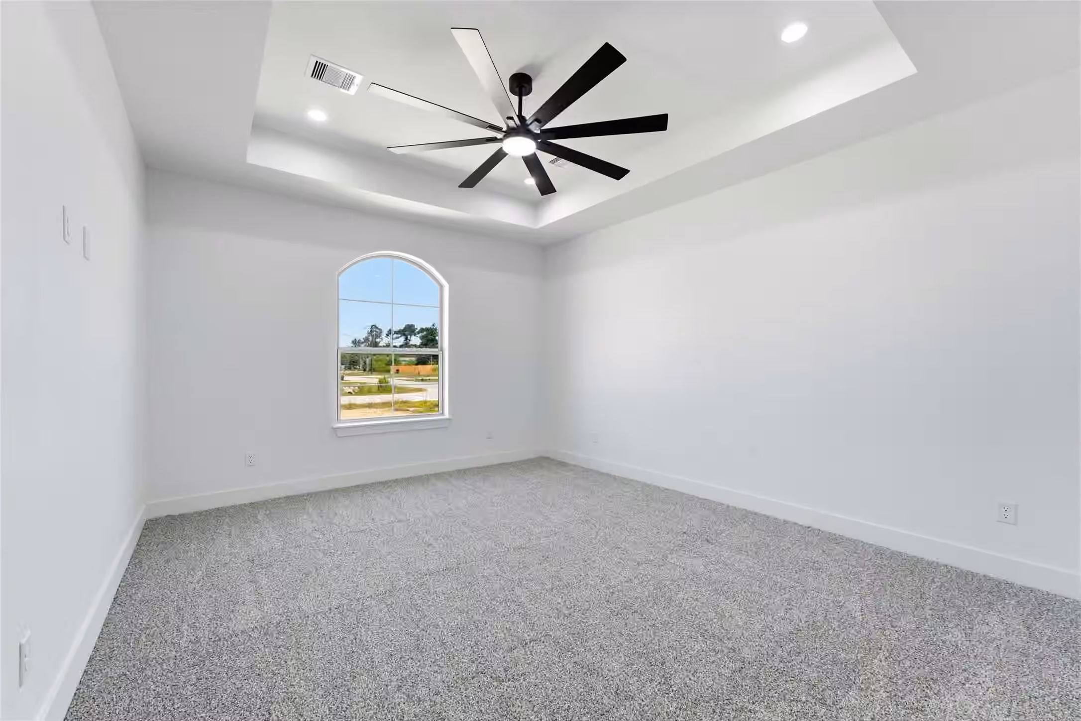 Photo 6 of 30903 Brown Pine Street, Huffman, TX