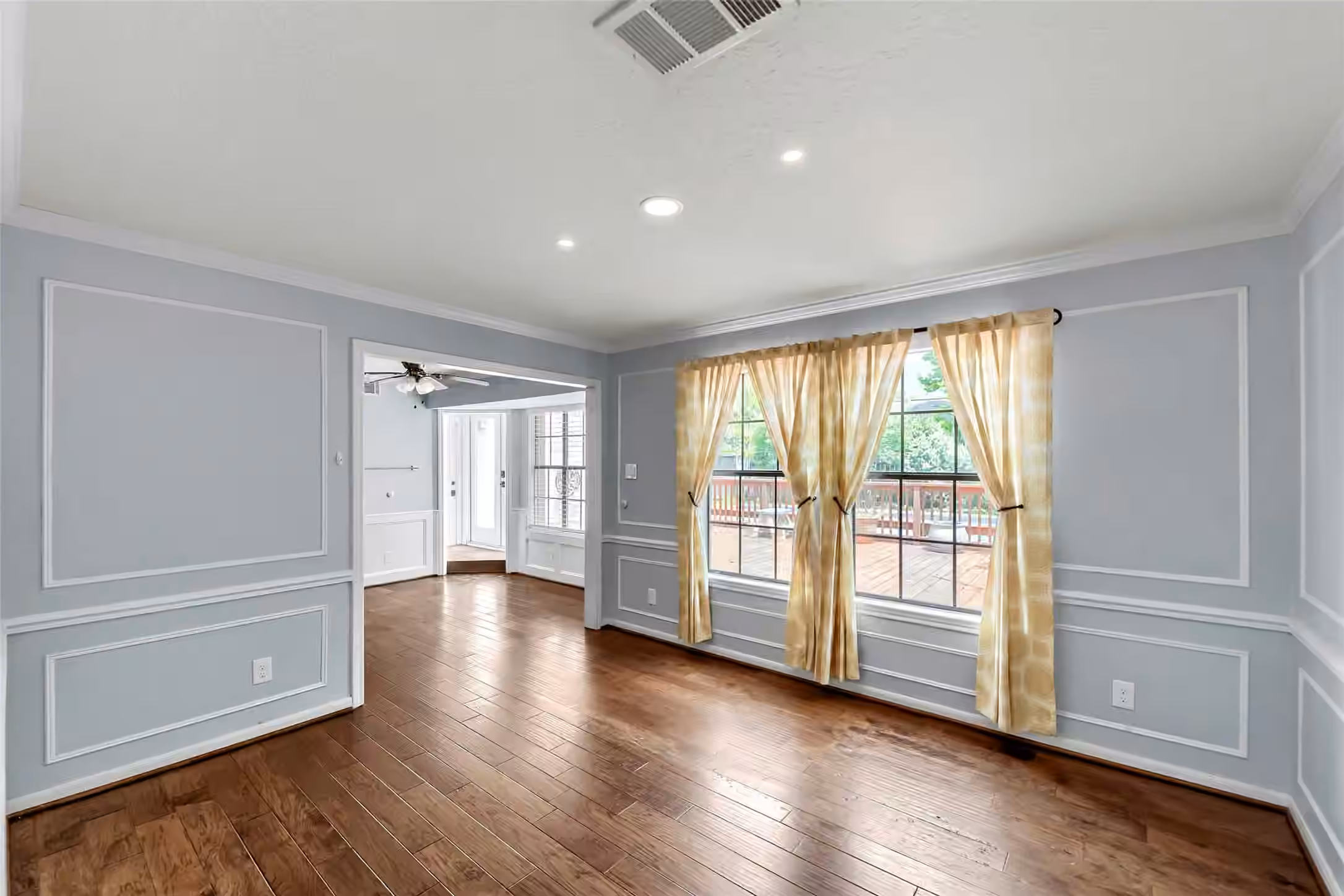 Photo 6 of 11622 Manor Park Drive, Houston, TX