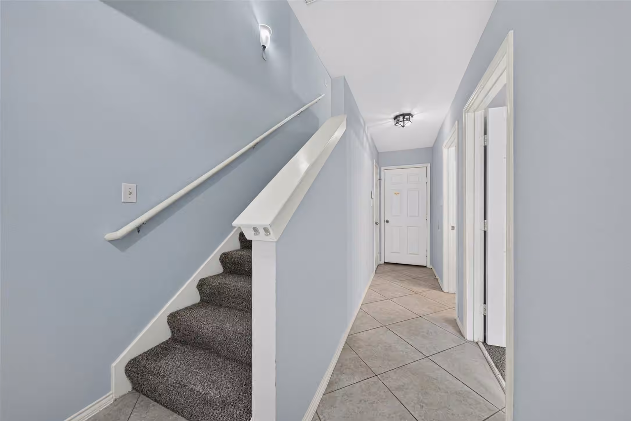 Photo 4 of 3208 Chenevert Street, Houston, TX
