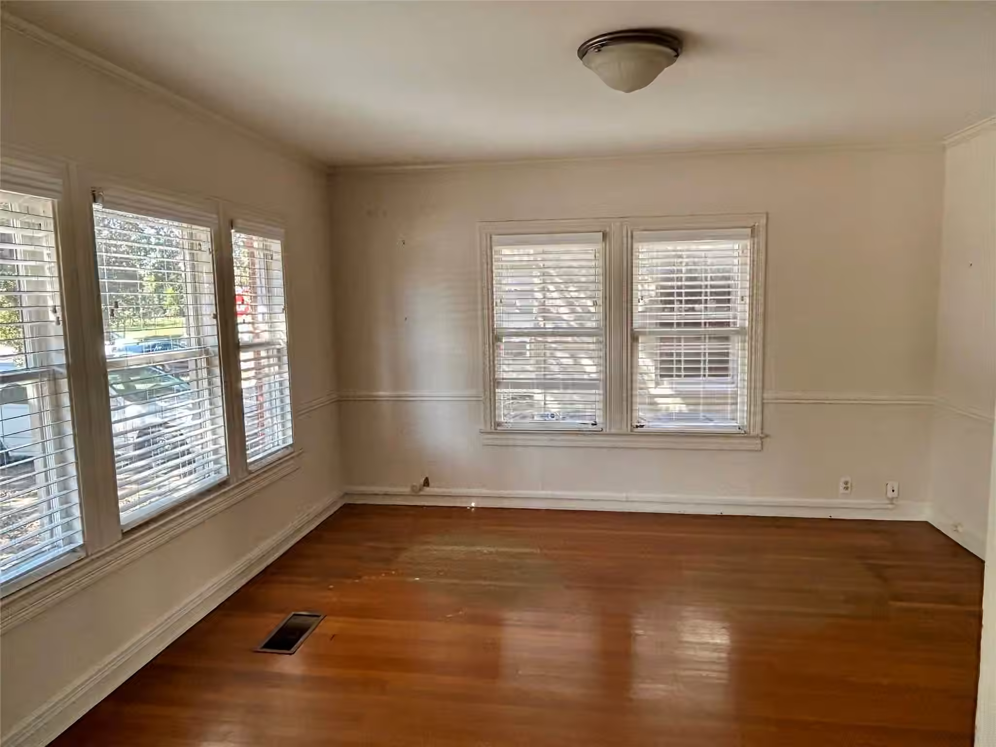 Photo 3 of 2038 Lexington Street, Houston, TX