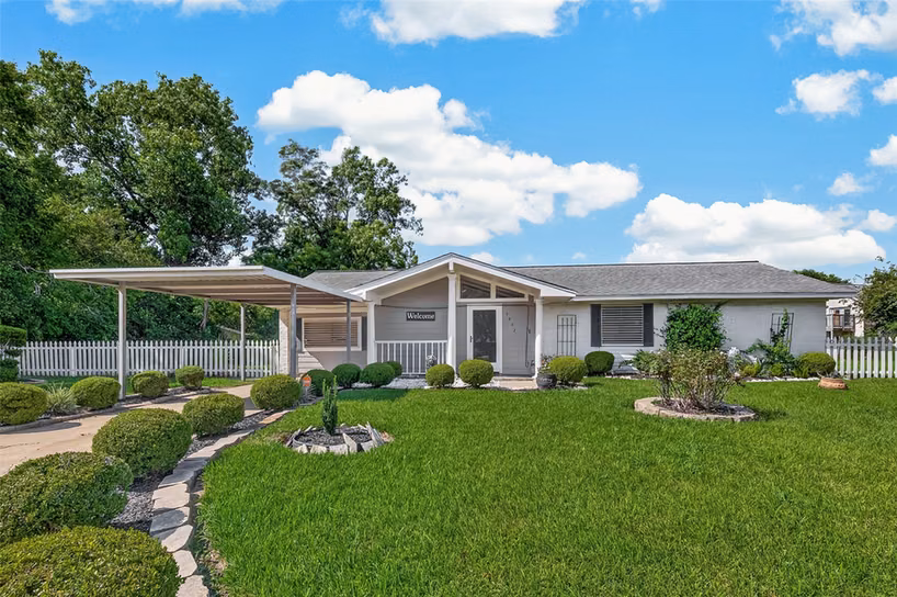 Photo of 7502 Nightingale Circle, Texas City, TX