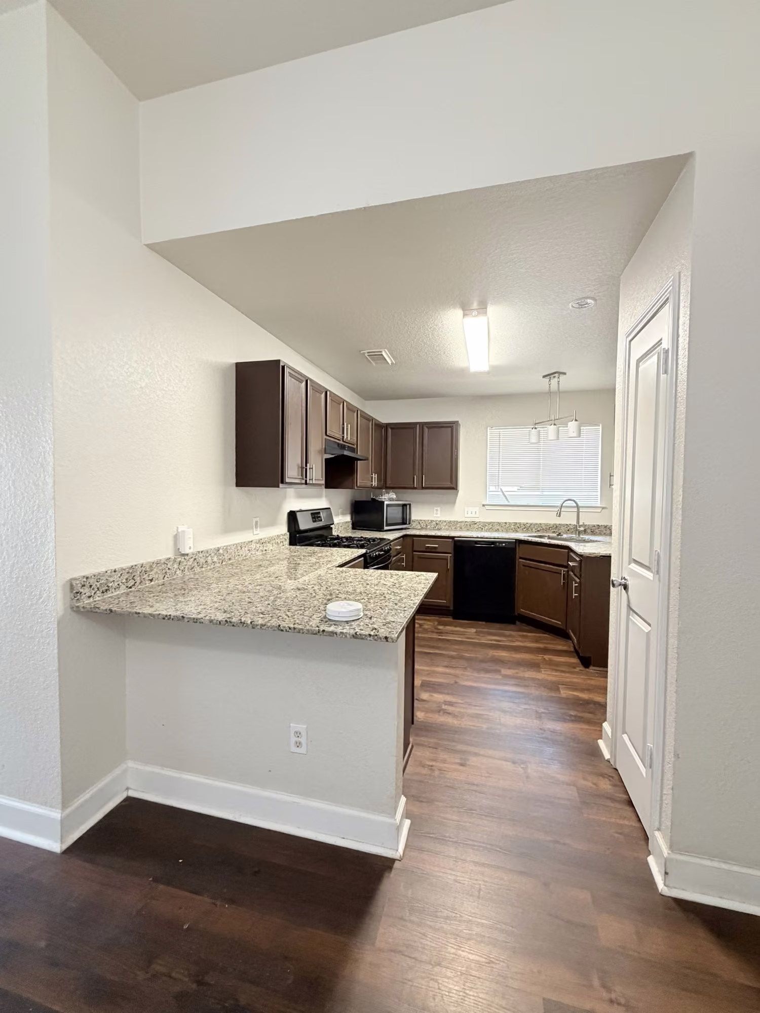 Photo 5 of 15527 Martineau Street, Houston, TX
