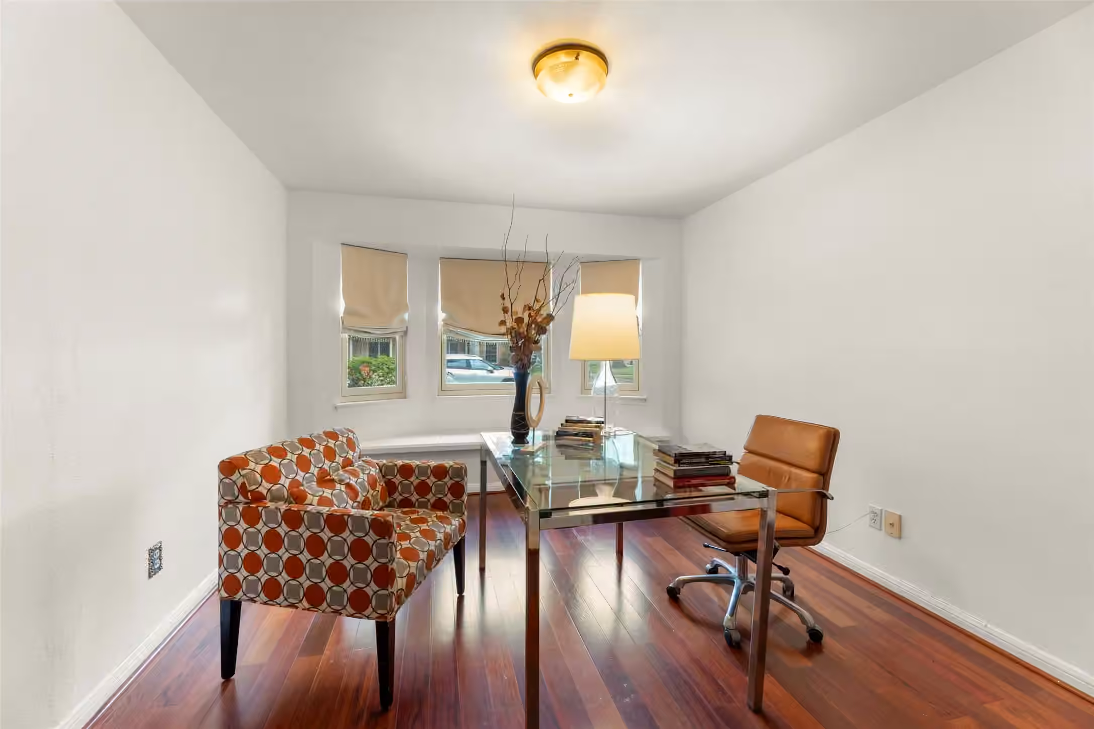 Photo 6 of 5623 Dumfries Drive, Houston, TX