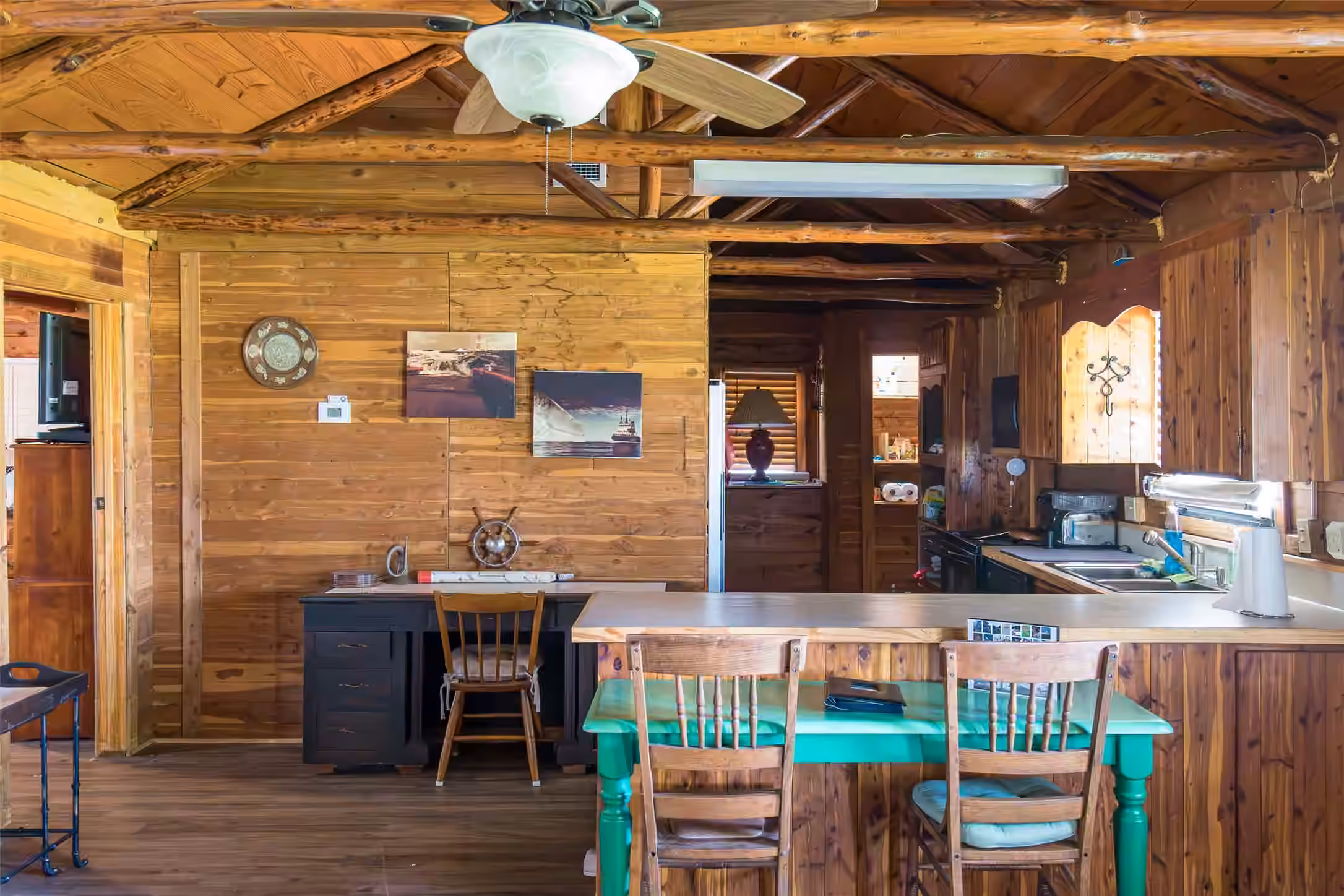 Photo 4 of 511 Commerce Street, Palacios, TX