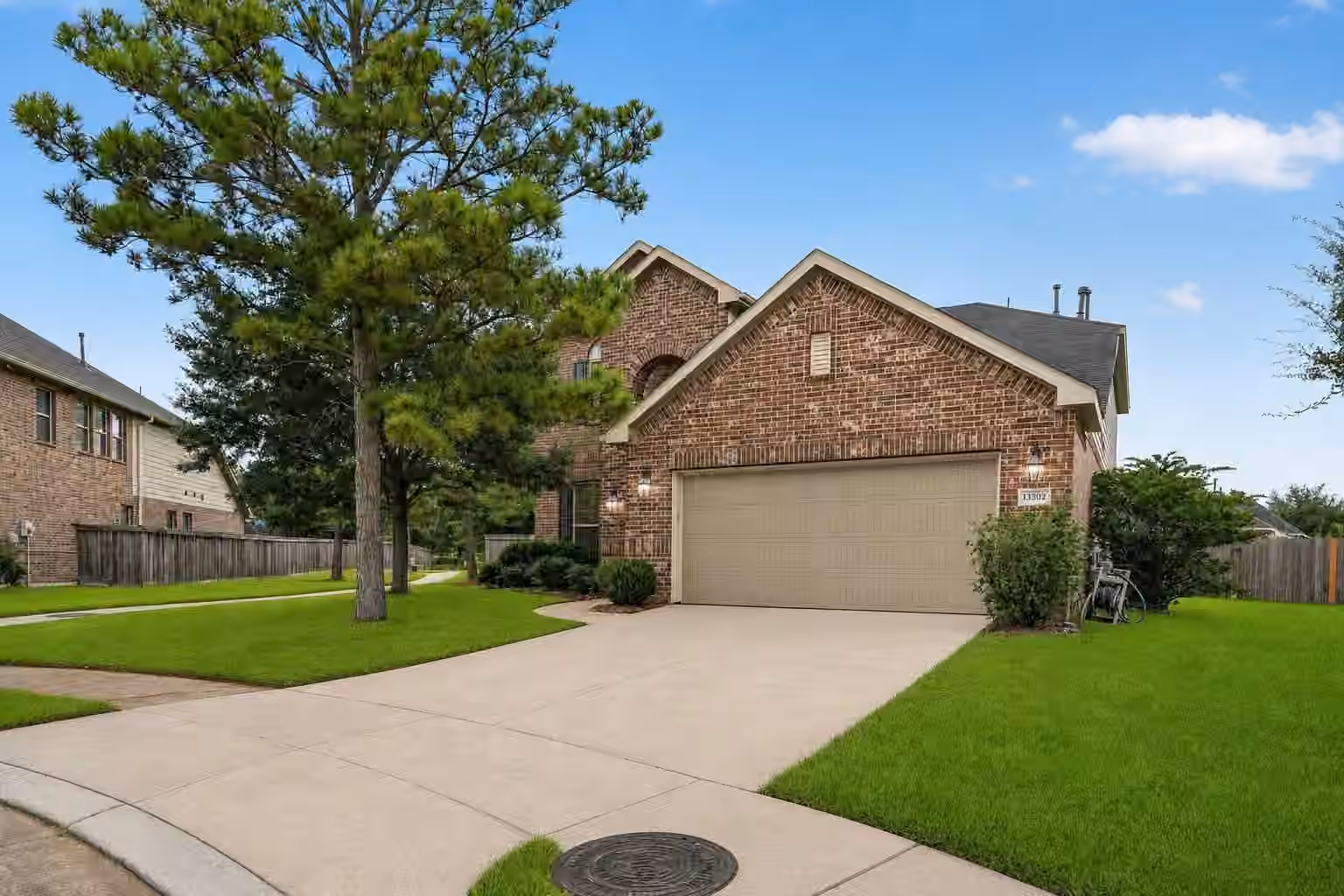 Photo 2 of 13302 Maywater Crest Court, Humble, TX