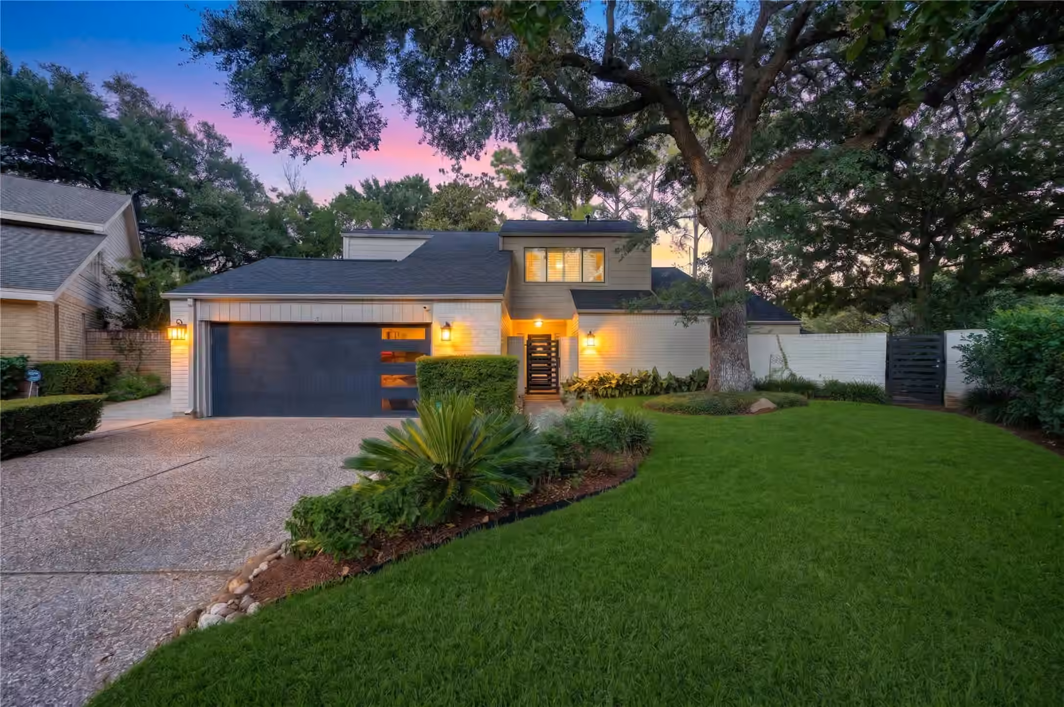 Photo of 407 Barkers Landing Court, Houston, TX