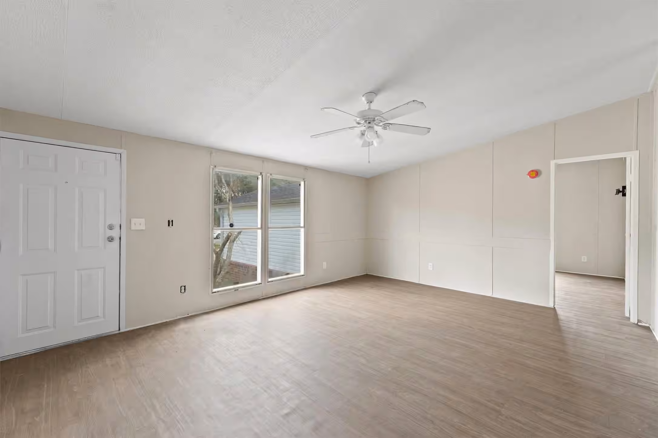 Photo 5 of 16212 Lone Star Ranch Drive, Conroe, TX