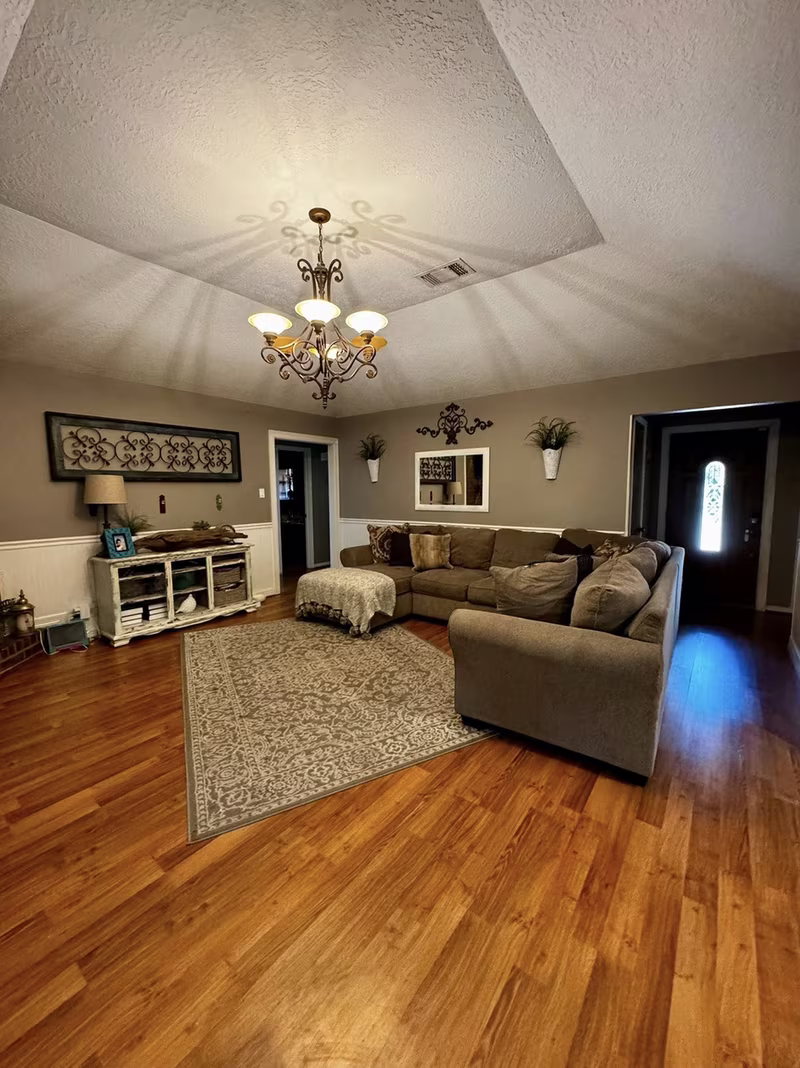 Photo 2 of 2816 La Mesa Street, Bay City, TX