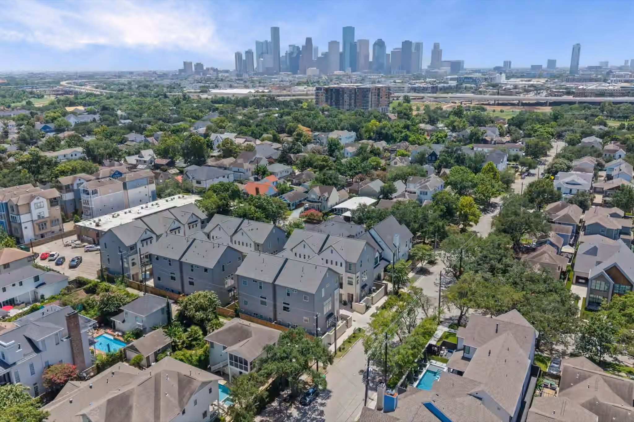 Photo 3 of 2920 Michaux Street, Houston, TX
