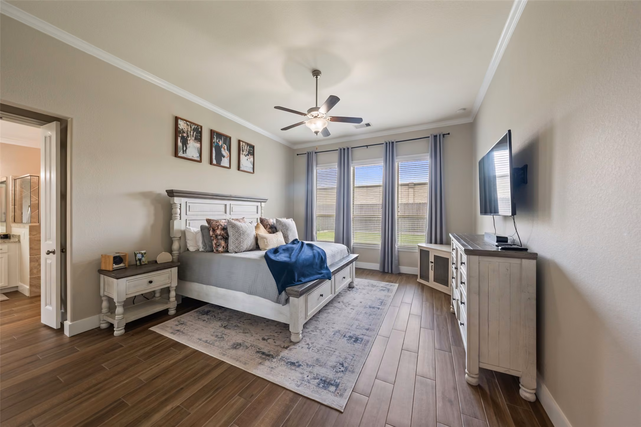 Photo 5 of 9319 Dochfour Lane, Tomball, TX