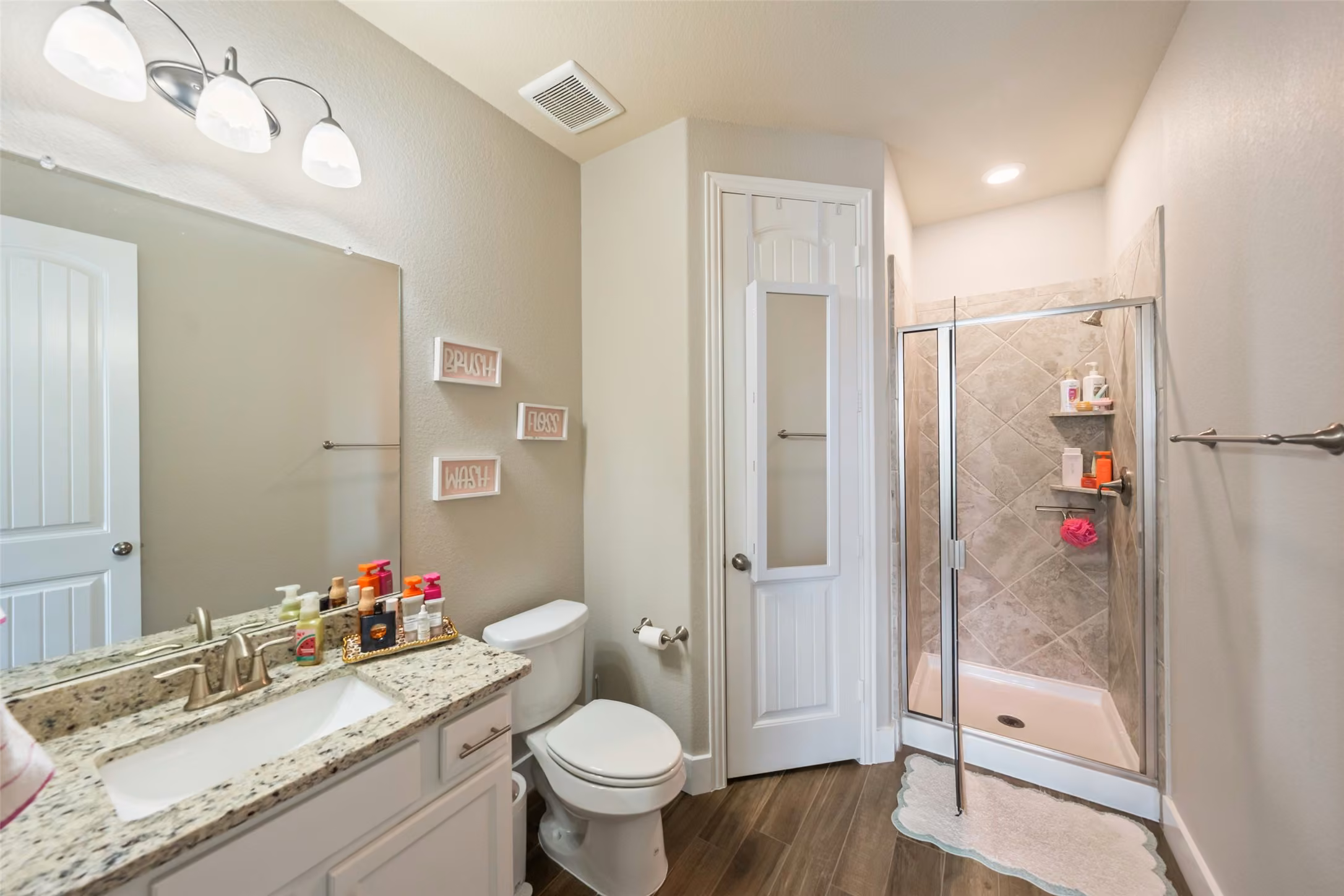 Photo 7 of 9319 Dochfour Lane, Tomball, TX