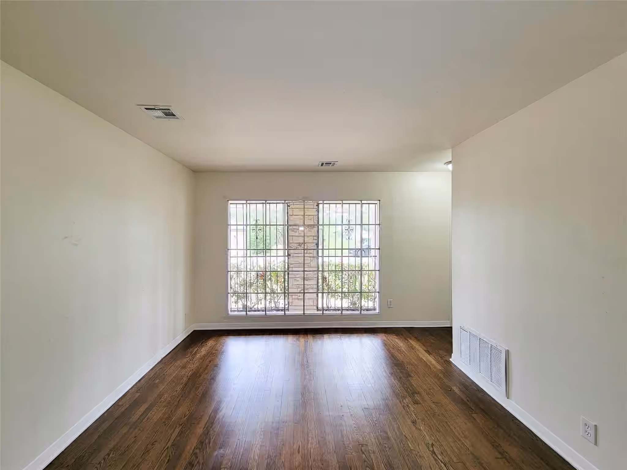 Photo 6 of 7426 Navasota Street, Houston, TX
