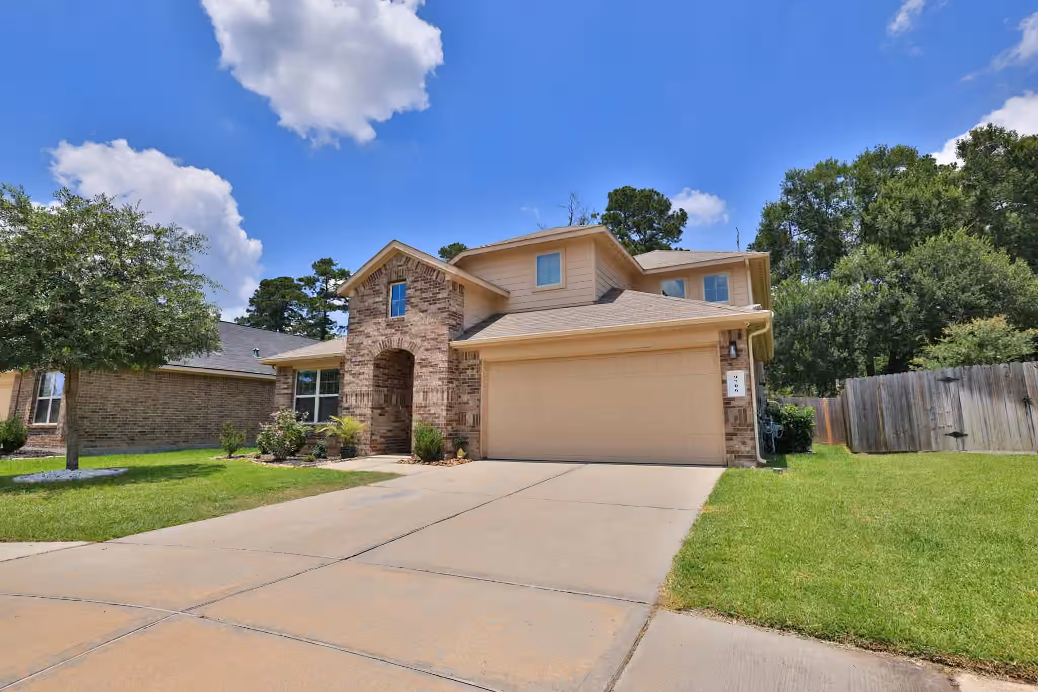 Photo 6 of 9706 Ancient Elm Lane, Tomball, TX