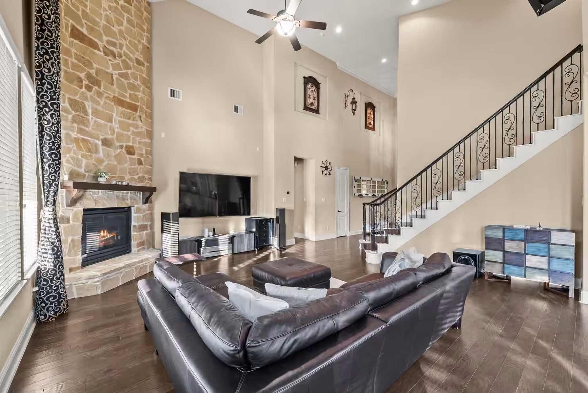 Photo 5 of 21406 Harbor Water Drive, Cypress, TX