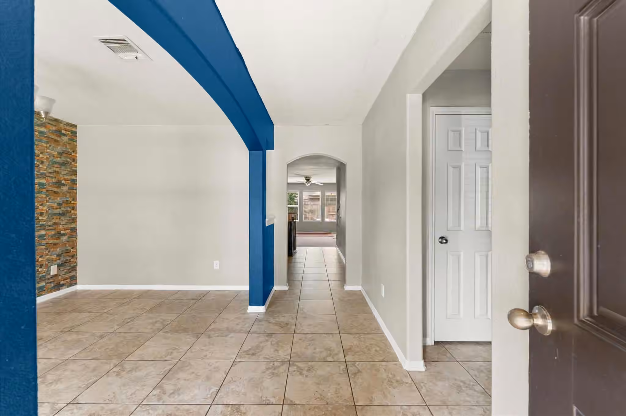 Photo 5 of 3327 Upland Spring Trace, Katy, TX