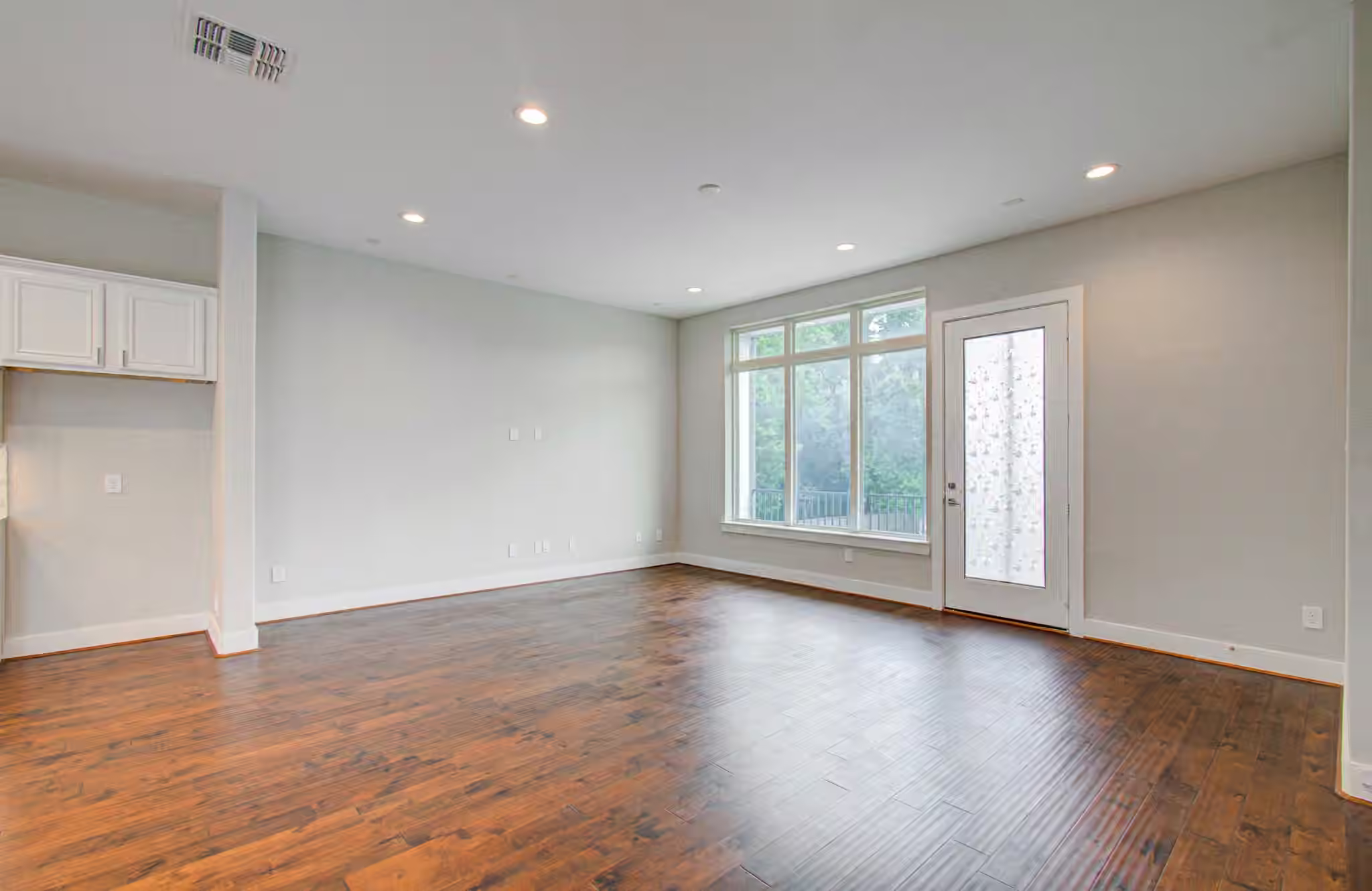 Photo 2 of 1314 Mayfair Clarkson Lane, Houston, TX