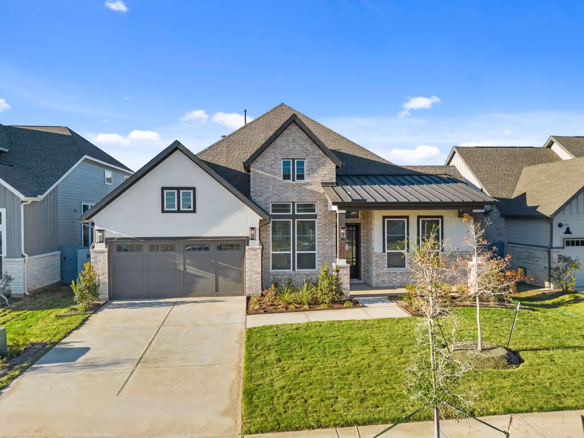 Photo of 12222 Luke Drive, Mont Belvieu, TX