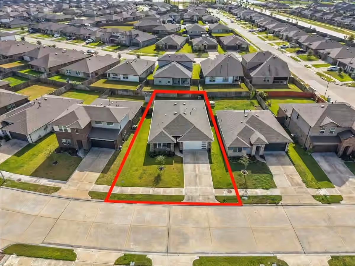 Photo 6 of 8207 Sugar Cane Lane, Rosharon, TX