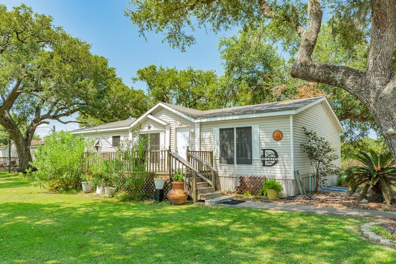 Photo 2 of 2910 Shady Creek Lane, Oyster Creek, TX