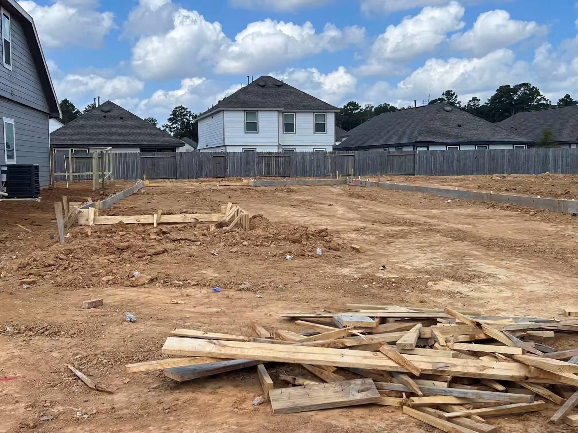 Photo 2 of 2966 Sir Ian Blake Drive, Conroe, TX