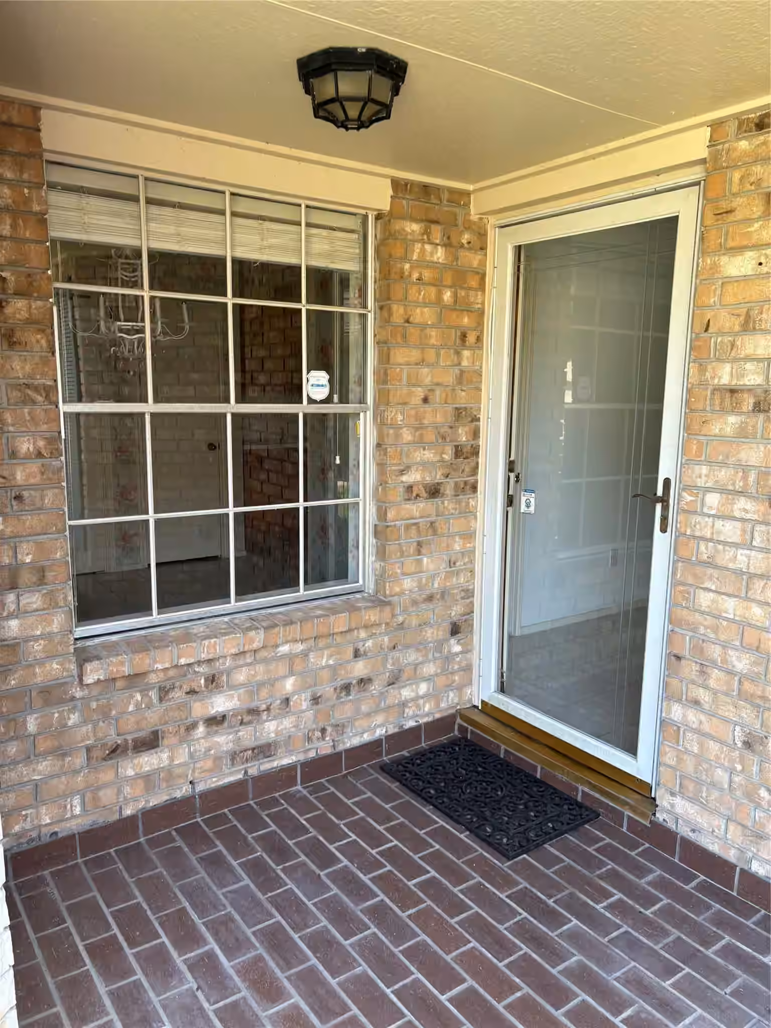 Photo 3 of 3526 Teakwood Lane, Pearland, TX