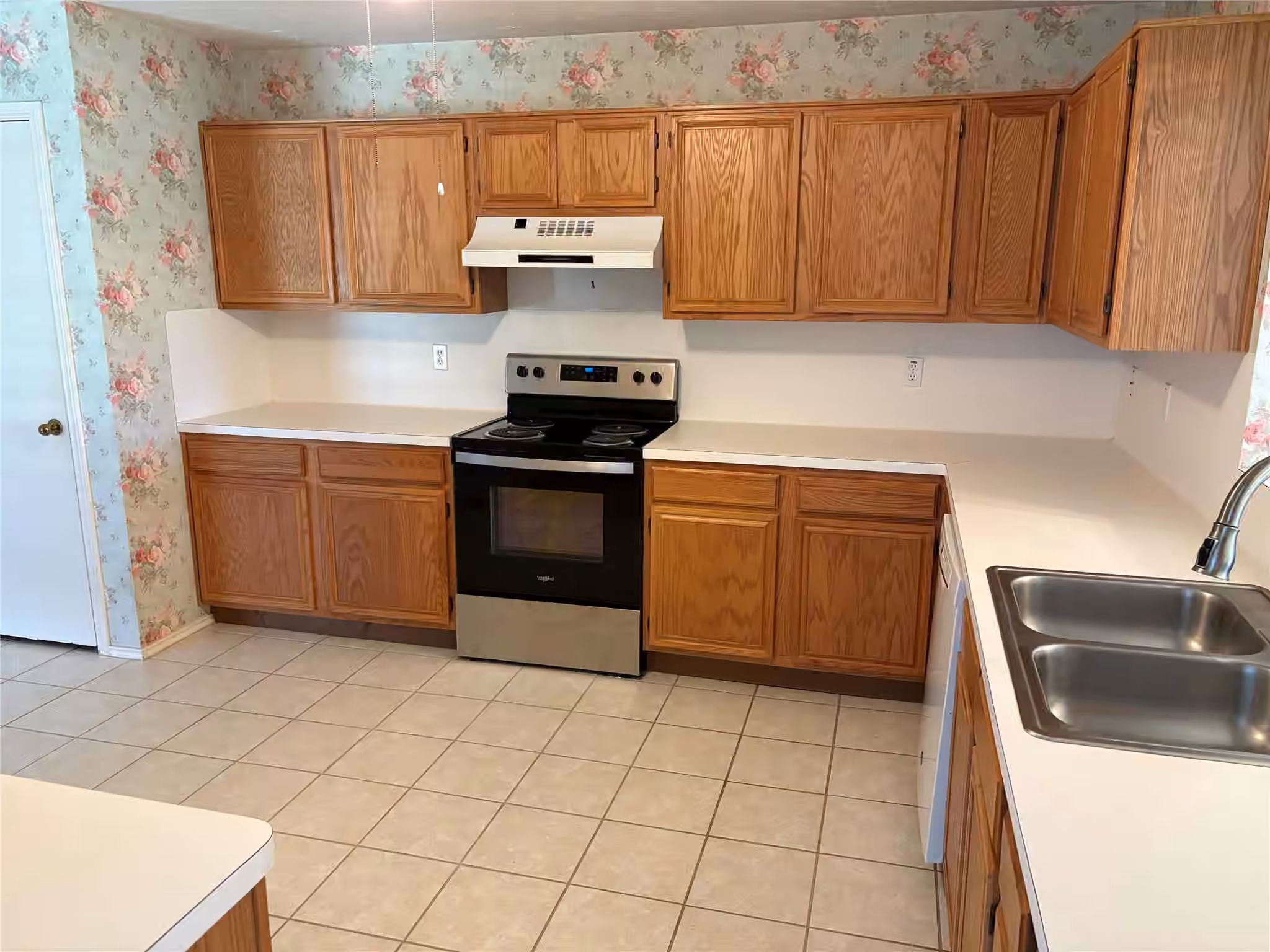 Photo 7 of 3526 Teakwood Lane, Pearland, TX