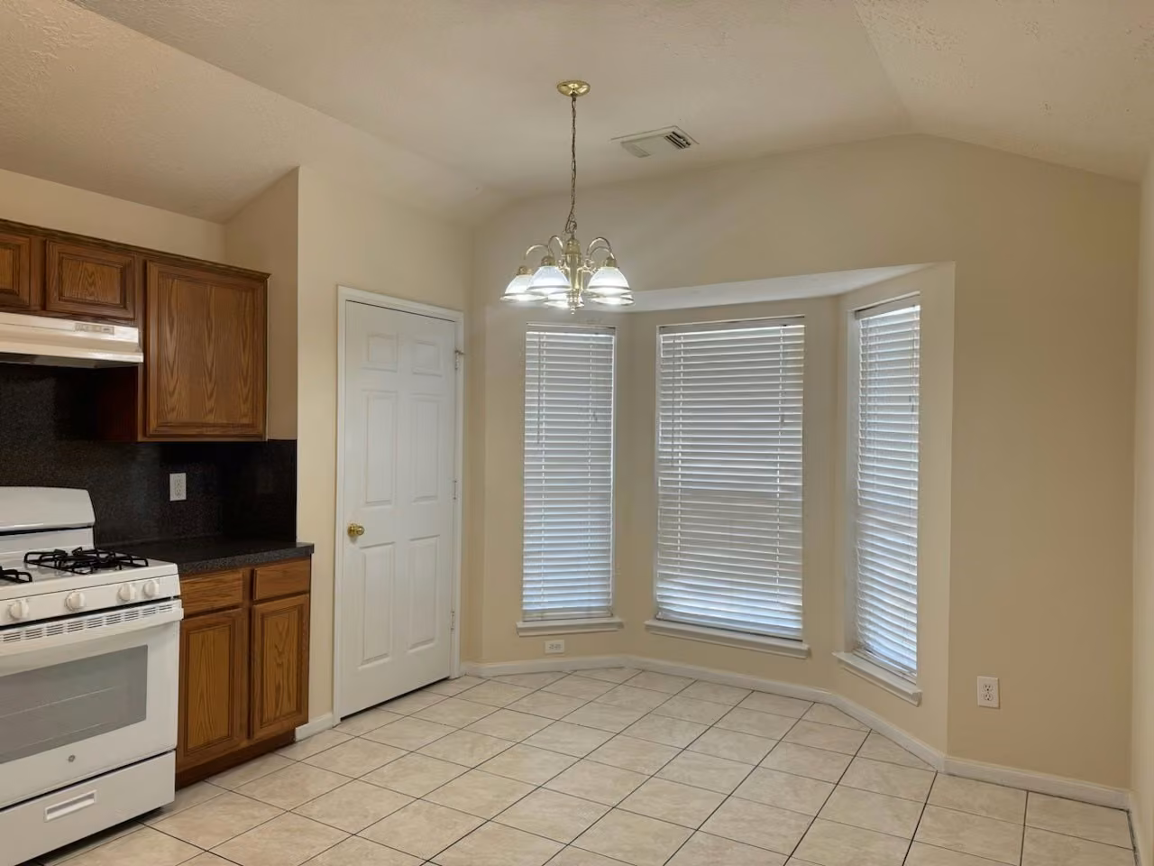 Photo 6 of 11007 Indus Street, Houston, TX