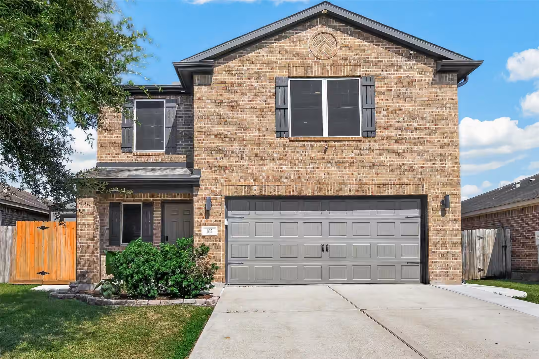 Photo of 102 Indigo Brush Drive, La Marque, TX 77568