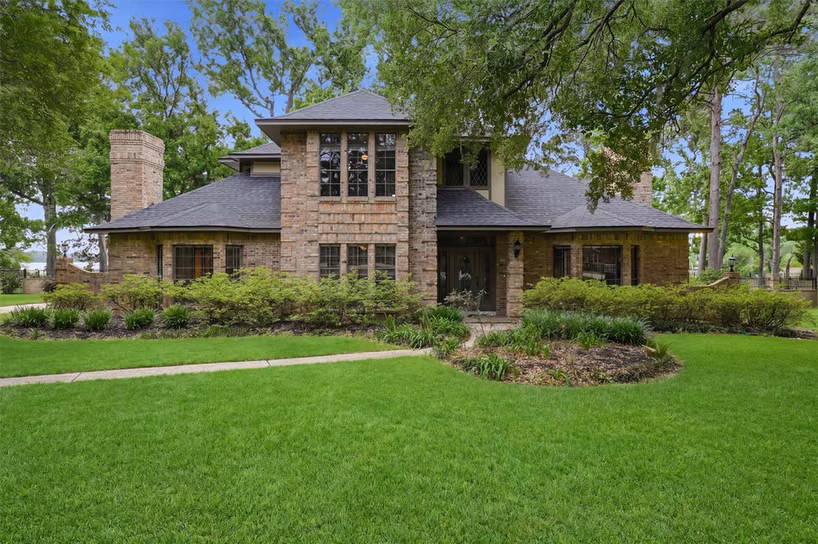 Photo 5 of 21102 Atascocita Place Drive, Houston, TX